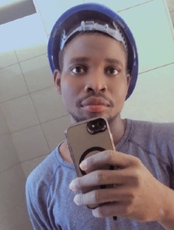 Fernando's profile, a single 25-year-old a man in Baguida