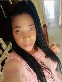 Christelle's profile, a single 33-year-old a woman in Yaoundé