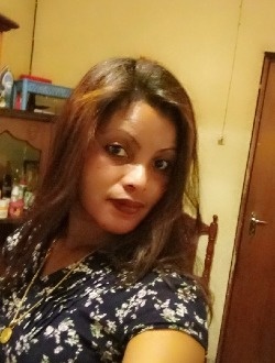 Hanitriniaina's profile, a single 39-year-old a woman in La Marre
