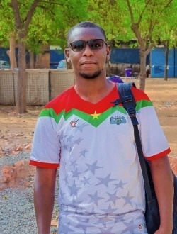 Ibrahim's profile, a single 30-year-old a man in 1200 Logements