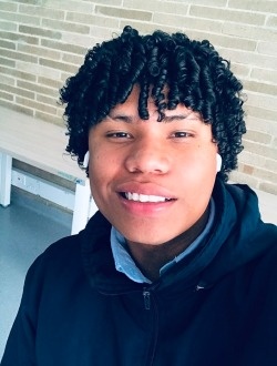 Miguel Angel's profile, a single 20-year-old a man in Soacha