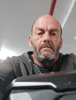 Tom's profile, a single 60-year-old a man in Mississauga