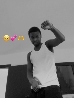 Samuel's profile, a single 21-year-old a man in Cocody