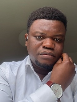 Patrick's profile, a single 33-year-old a man in Malakoff