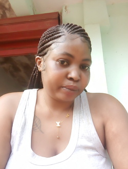 Beatrice's profile, a single 34-year-old a woman in Yaoundé