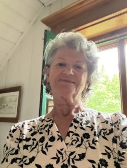 Chantal's profile, a single 77-year-old a woman in Mirabel
