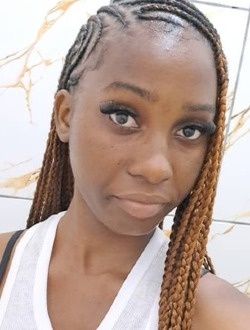 Jessy's profile, a single 18-year-old a woman in Ahuntsic-Cartierville