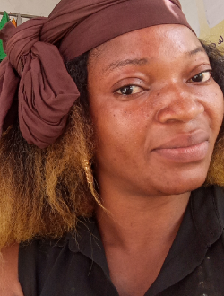 Rosalie's profile, a single 30-year-old a woman in Lomé