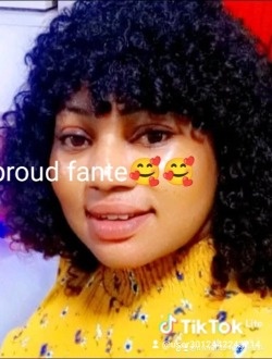 Evelyn Mensah's profile, a single 29-year-old a woman in Tema