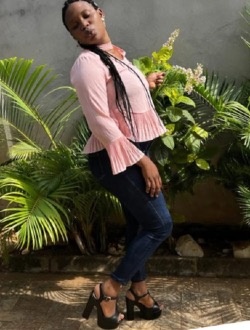 Loïse's profile, a single 31-year-old a woman in Yaoundé