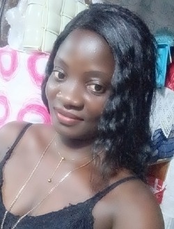 Alice's profile, a single 31-year-old a woman in Lomé