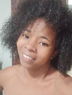 Erona's profile, a single 23-year-old a woman in Sambava