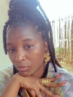 Lyly's profile, a single 34-year-old a woman in Yaoundé