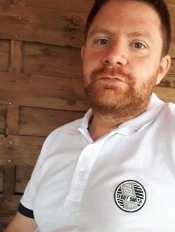Julien's profile, a single 39-year-old a man in Mende