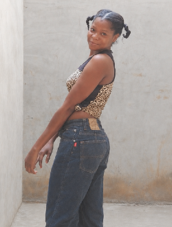Agnès's profile, a single 30-year-old a woman in Benin