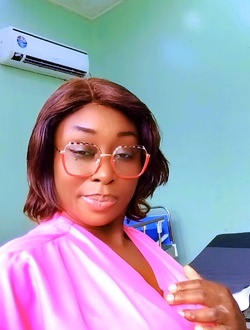 Nadège's profile, a single 40-year-old a woman in Douala
