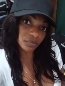 Charlene's profile, a single 37-year-old a woman in Yaoundé