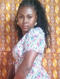 Angelica's profile, a single 26-year-old a woman in Sambava