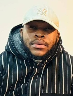 Christian's profile, a single 28-year-old a man in Paris