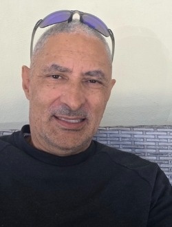 Lou's profile, a single 57-year-old a man in Montpellier