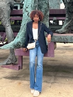 Micha's profile, a single 29-year-old a woman in Jullouville