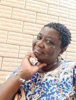 Paulette Sylvie's profile, a single 53-year-old a woman in Douala