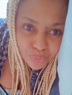 Reine's profile, a single 39-year-old a woman in Yaoundé