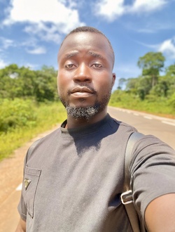 Roland's profile, a single 28-year-old a man in Yaoundé