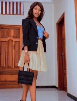 Khady's profile, a single 35-year-old a woman in Dakar-Marine
