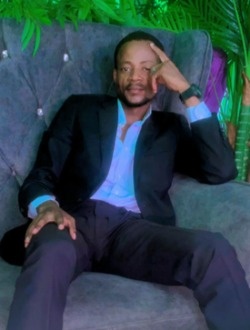Storm's profile, a single 26-year-old a man in Abanusi