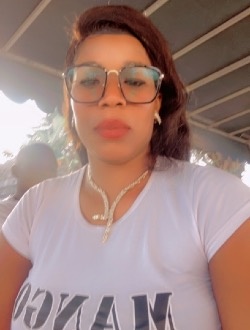 Anaïs's profile, a single 38-year-old a woman in Douala