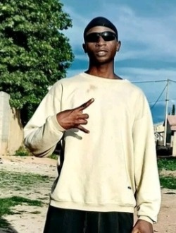 Raf's profile, a single 22-year-old a man in 1er Arrondissement