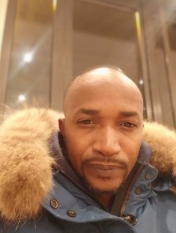 Aldo's profile, a single 43-year-old a man in Courbevoie