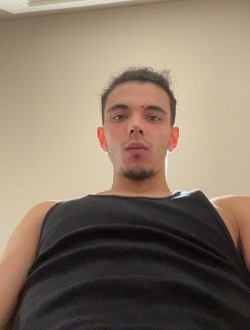 Nico's profile, a single 21-year-old a man in Saint-Eustache