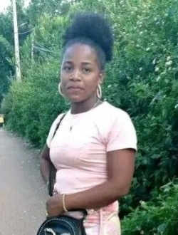 Leonie's profile, a single 26-year-old a woman in Ambanja