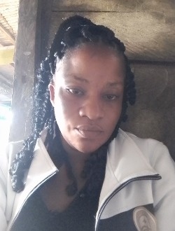 Edith's profile, a single 33-year-old a woman in Kribi