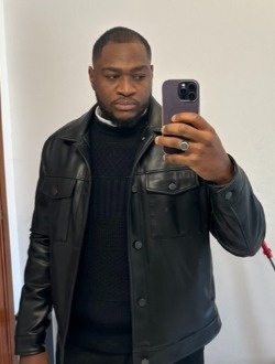 Bris's profile, a single 28-year-old a man in Roma-Corvo