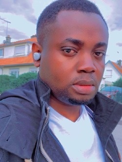 Martinus's profile, a single 39-year-old a man in Reims