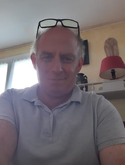 Gilles's profile, a single 65-year-old a man in Beauvais