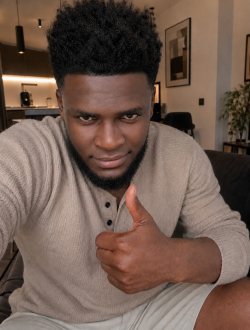 Radamel's profile, a single 32-year-old a man in Yaoundé