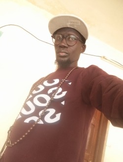 Bachiikh's profile, a single 37-year-old a man in Dakar