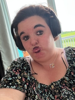 Sierra's profile, a single 27-year-old a woman in Kingston