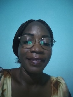 Farim's profile, a single 41-year-old a woman in Patte d?Oie
