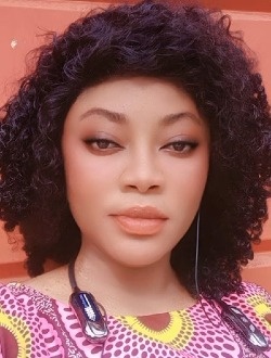 Hermine's profile, a single 34-year-old a woman in Abomey-Calavi