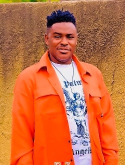 Boyo's profile, a single 34-year-old a man in Abé