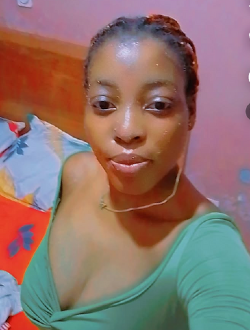 Nicaise's profile, a single 28-year-old a woman in Bonabéri