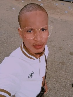 profile picture 0