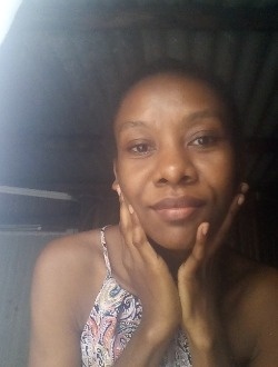Charlotte's profile, a single 31-year-old a woman in Nosy-Be