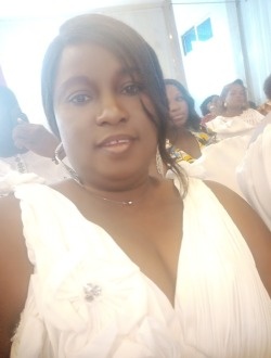 Mdess's profile, a single 43-year-old a woman in Godomè