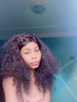 Fael's profile, a single 30-year-old a woman in Yaoundé